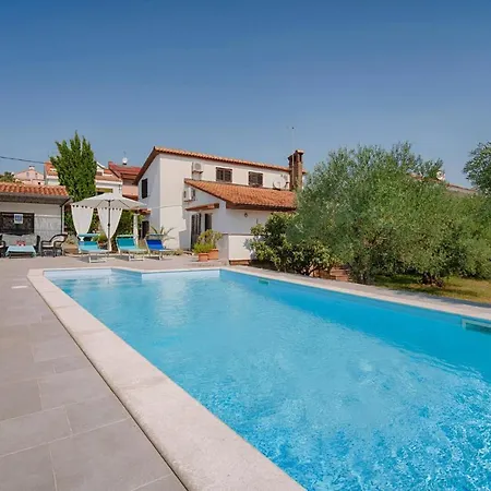 Holiday home In - Insel Krk 39437