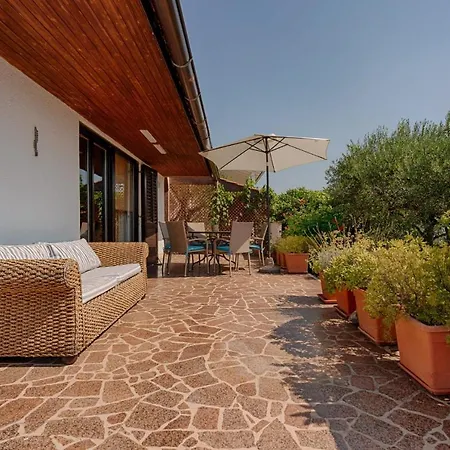 In - Insel Krk 39437 Holiday home