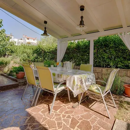 In - Insel Krk 39437 Holiday home *