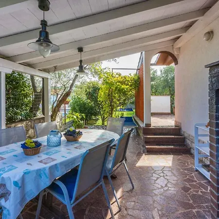 Holiday home In - Insel Krk 39437 Kornic