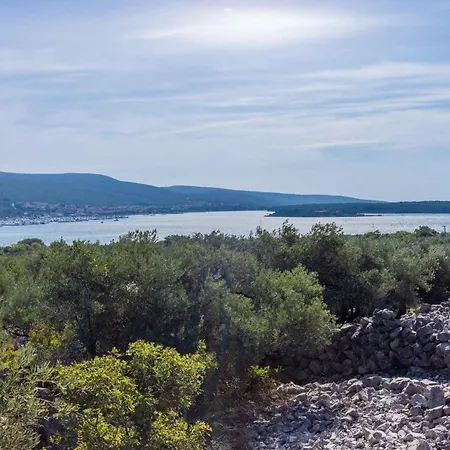 Holiday home In - Insel Krk 39437 Kornic