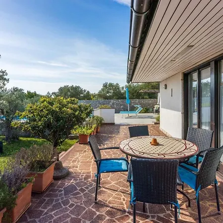 In - Insel Krk 39437 Holiday home Kornic