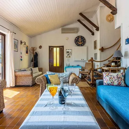 In - Insel Krk 39437 Holiday home Kornic