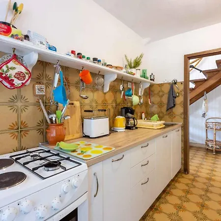 In - Insel Krk 39437 Holiday home Kornic