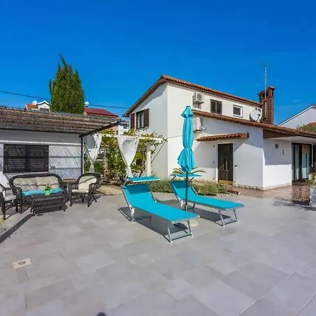 Holiday home In - Insel Krk 39437
