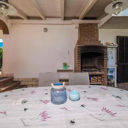 In - Insel Krk 39437 Holiday home