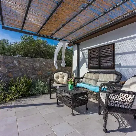 In - Insel Krk 39437 فيلة *